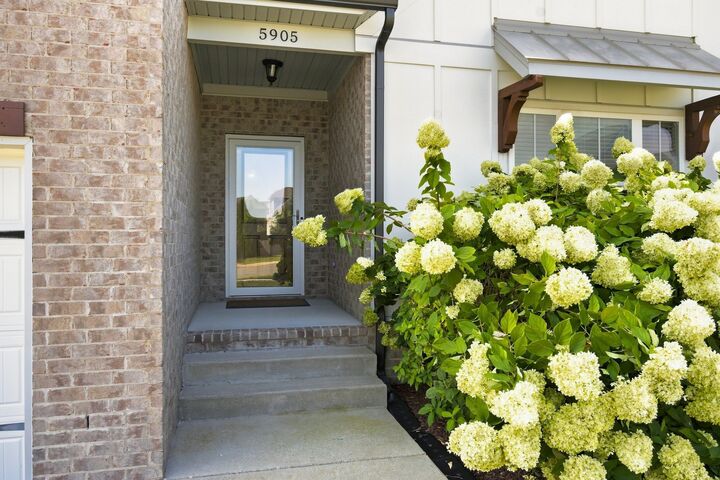 Property Photo:  5905 Covent Ln  TN 37167 