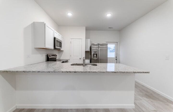 Property Photo: 199 Stonehenge Circle TN 37355