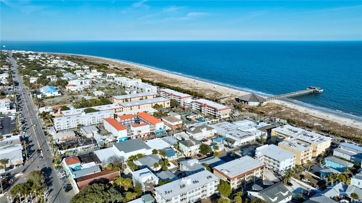 Property Photo:  3 15th Street 208  GA 31328 