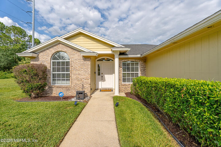 Property Photo:  12143 Silver Saddle Drive  FL 32258 