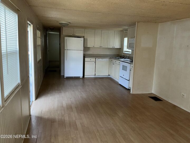 Property Photo:  881 W River Road  FL 32177 
