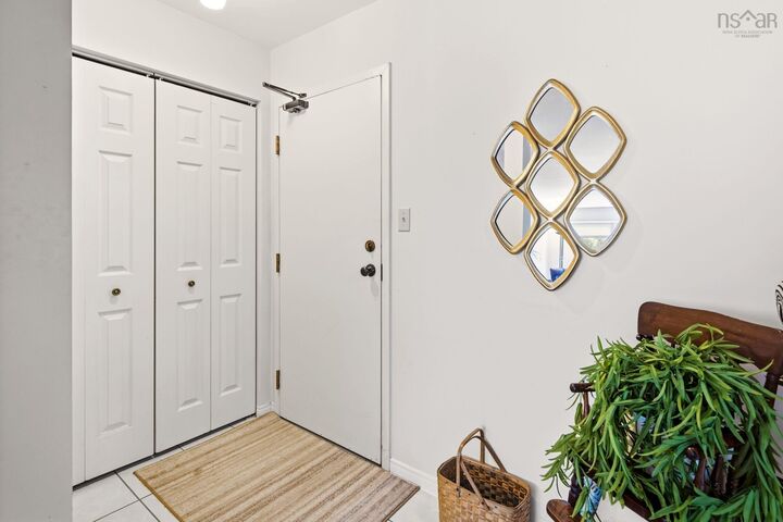 Property Photo: 406 93 Kearney Lake Road NS B3M 4E7