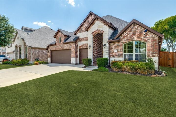 Property Photo: 4309 Switchgrass Street TX 75009