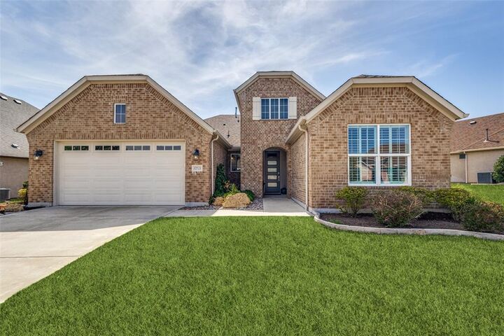 Property Photo:  12521 Pumice Lane  TX 76207 