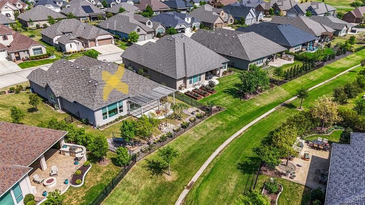 Property Photo: 12521 Pumice Lane TX 76207
