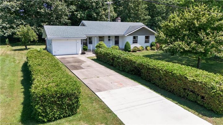 Property Photo:  10 Sunninghill Drive  ON N0A 1N6 