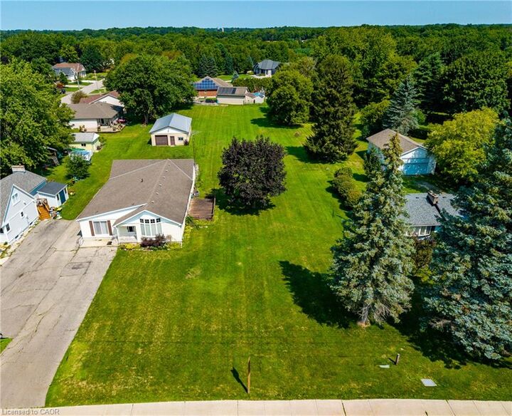 Property Photo:  1030 Main Street  ON N0A 1N2 