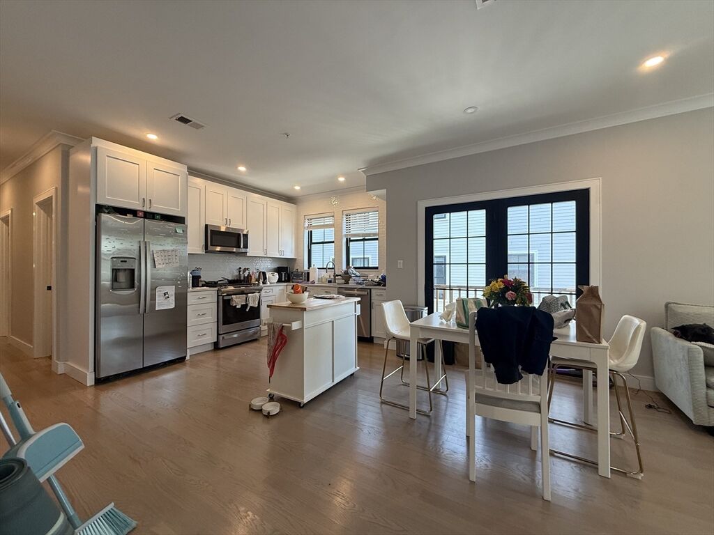 Property Photo:  285 Lamartine St Ph  MA 02130 