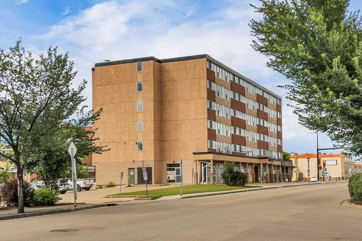 Property Photo: 4820 47 Avenue 207 AB T4N 6B9