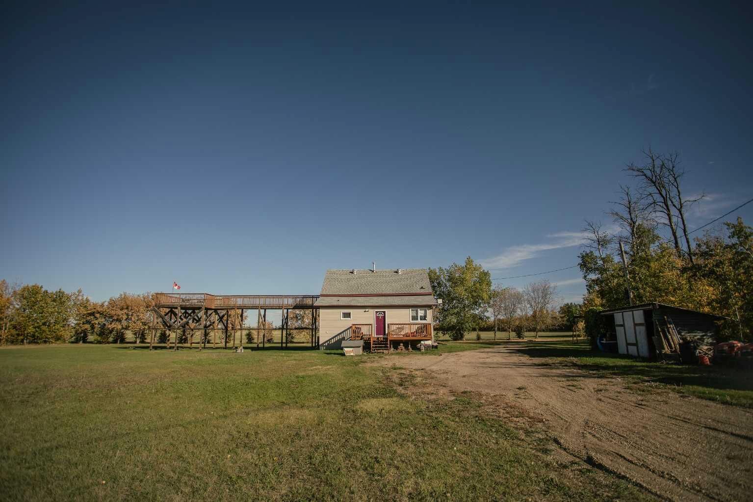 Property Photo: 15536 Township Road 1094 AB T0H 1N0