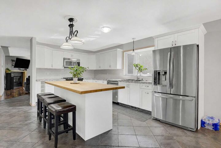 Property Photo: 10659 81 Avenue AB T8W 2J8