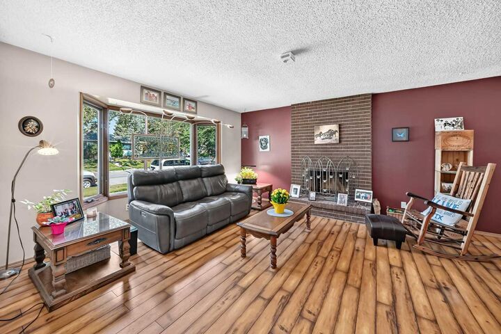 Property Photo: 6432 Rundlehorn Drive NE AB T1Y 2B8