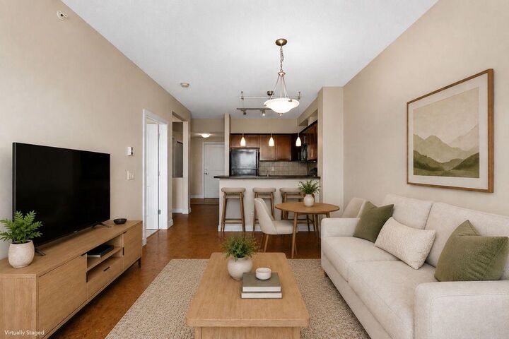 Property Photo: 201 Sunset Drive 407 AB T4C 0H5