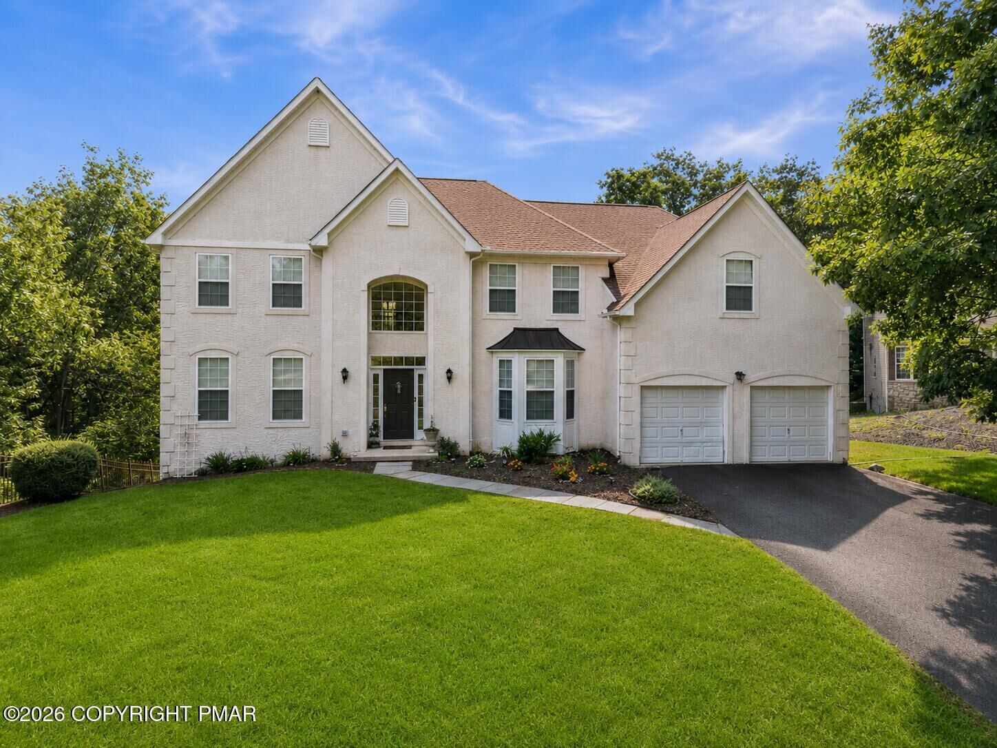 Property Photo: 137 Outlook Court PA 18302