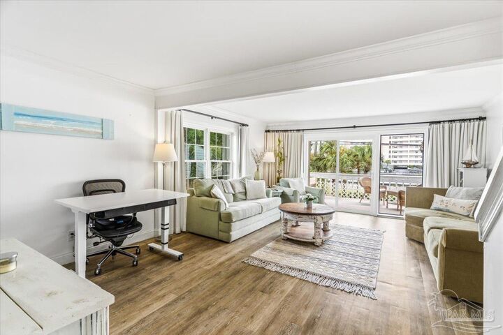 Property Photo: 8522 Gulf Blvd 1 FL 32566