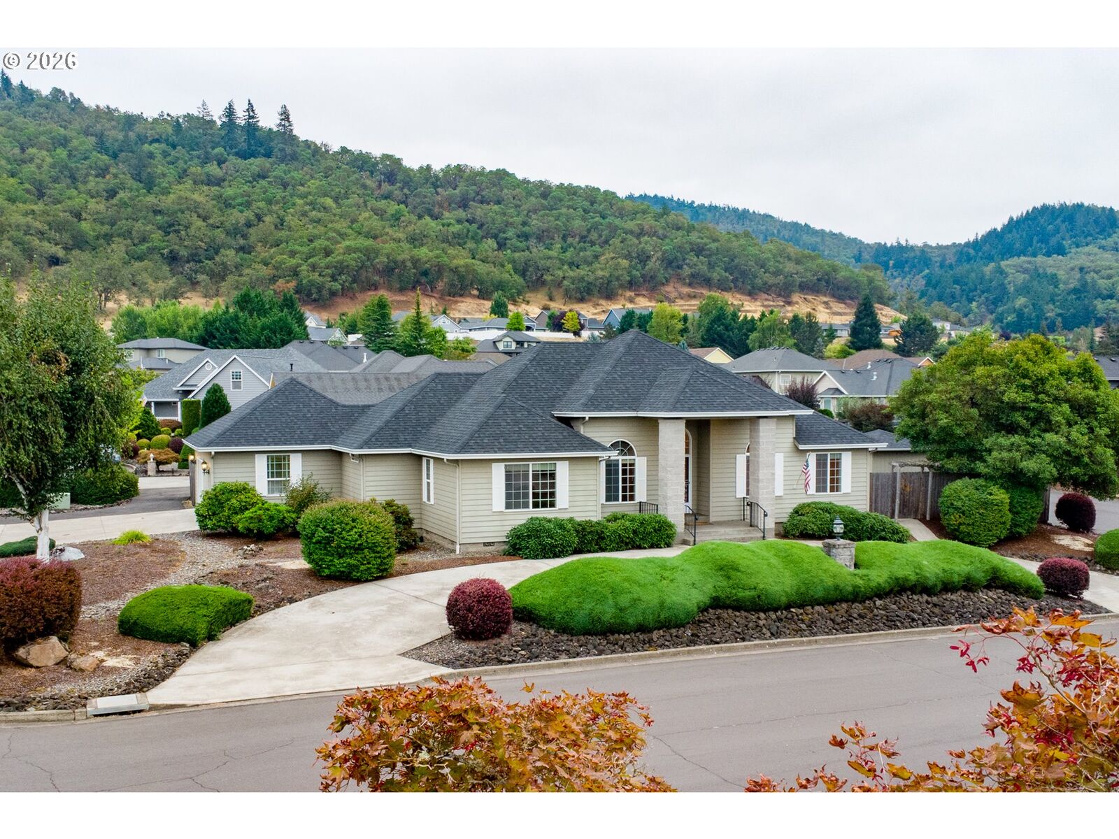 Property Photo: 147 Wingfoot Ct OR 97495