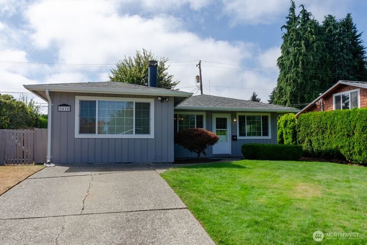 Property Photo:  5410 N 40th Street  WA 98407 