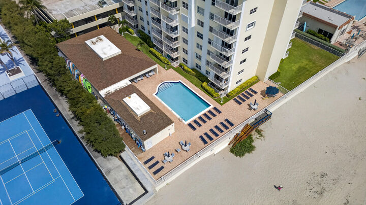 Property Photo:  3540 S Ocean Boulevard 208  FL 33480 