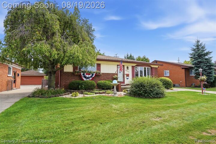 Property Photo:  6834 Cronin Drive  MI 48127 