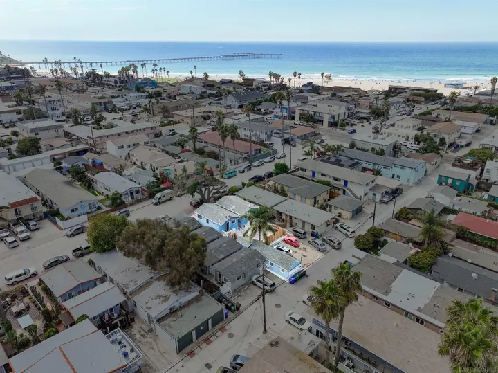 Property Photo: 5050-54 Brighton CA 92107