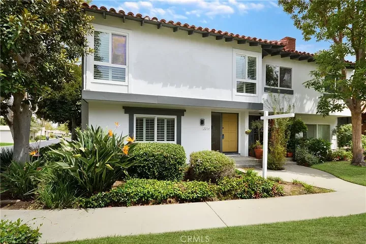 Property Photo: 2214 Vista Hogar CA 92660