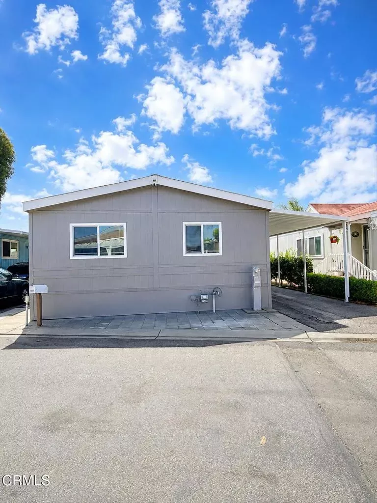 Property Photo:  1675 Lime 84  CA 93033 