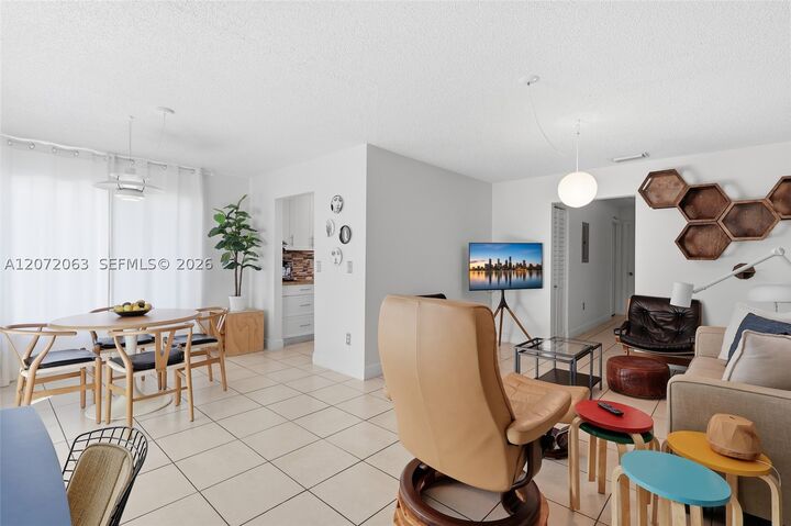 Property Photo:  13933 SW 46th Ter 324  FL 33175 