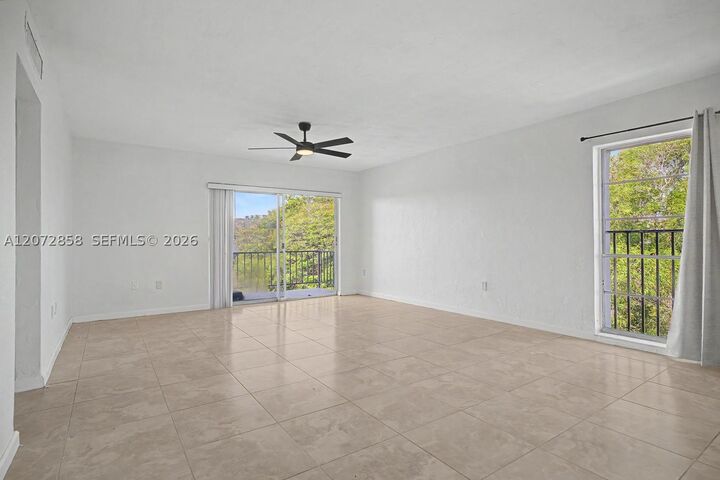 Property Photo: 6900 N Kendall Dr A409 FL 33156