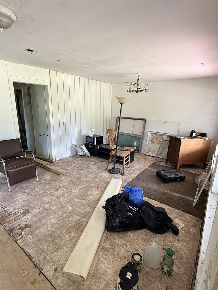 Property Photo:  2460 Emile St  TX 77701 