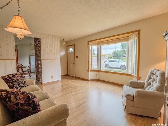 Property Photo: 385 Aspen Drive SK S9H 3Z8