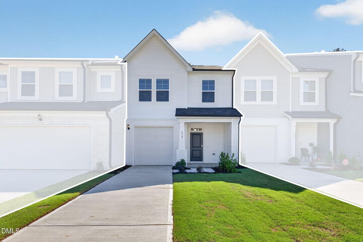 Property Photo:  424 Barrington Ky Drive  NC 27597 