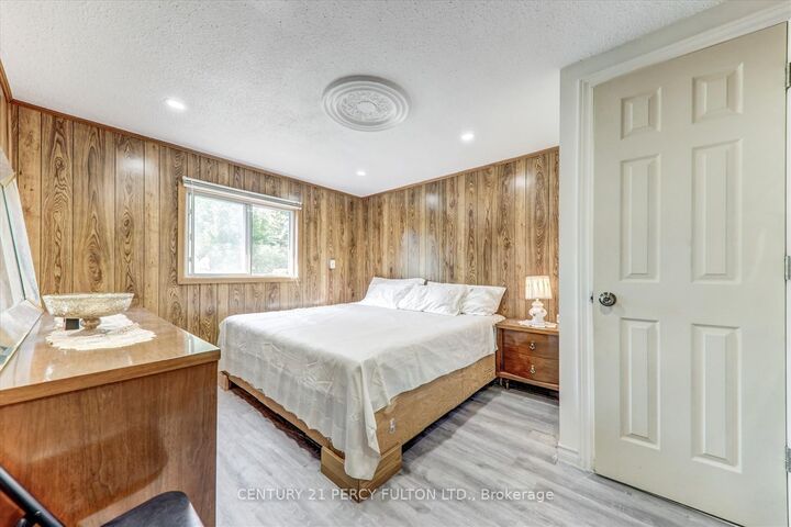 Property Photo:  135 Cedar Crest Beach Road  ON L1C 3K3 