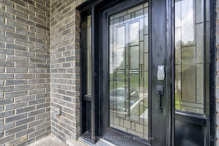 Property Photo:  15 Bechtel Street  ON N3C 1Z7 