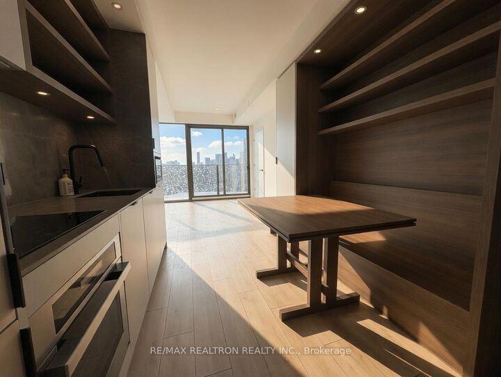 Property Photo:  55 Charles Street E 1905  ON M4Y 0J1 
