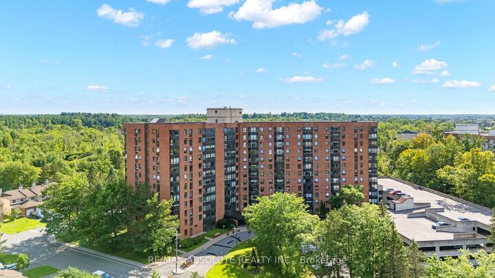 80 Sandcastle Drive 1109 — photo 1