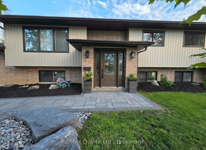 Property Photo: 43 Frankford Road ON K0K 2B0
