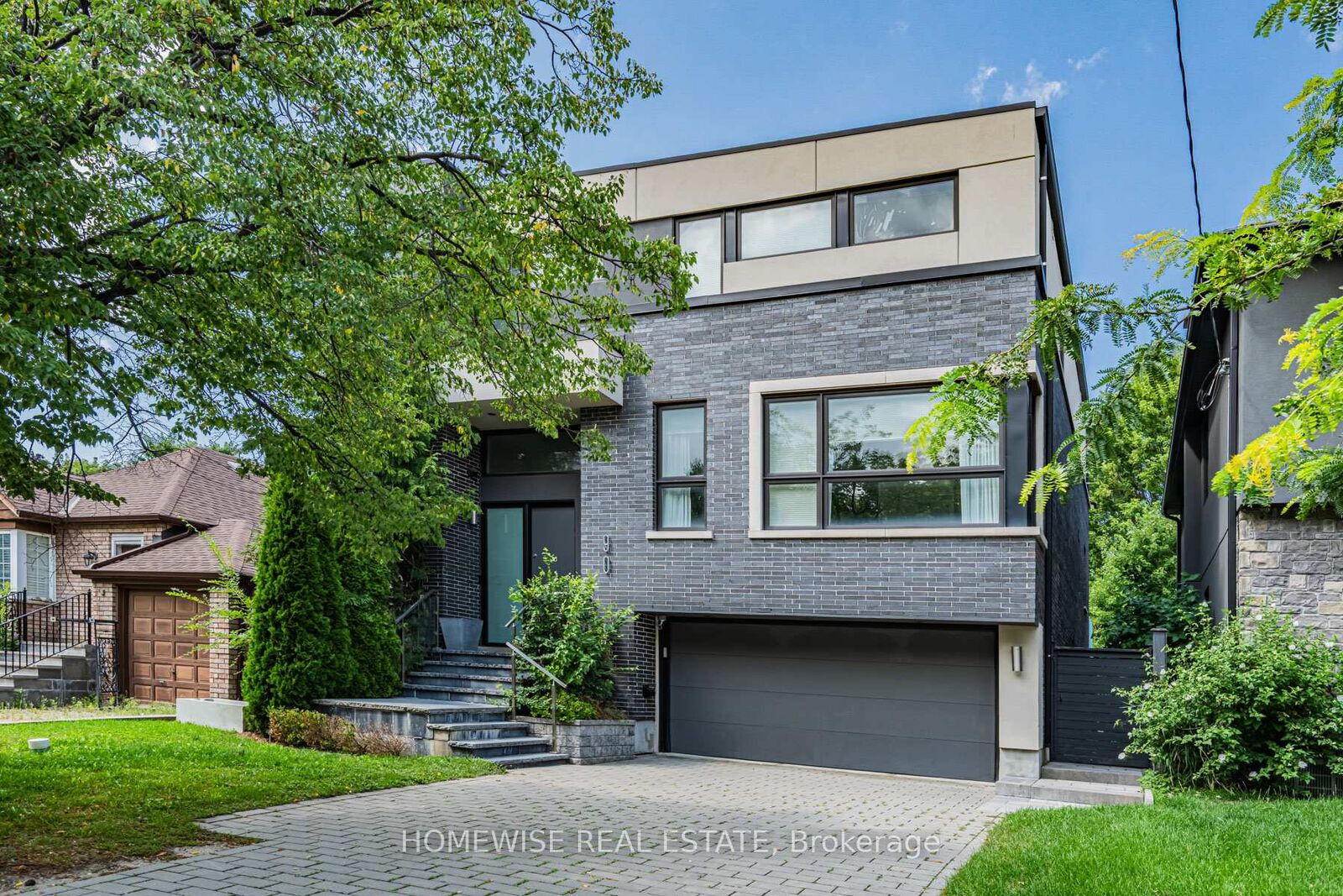 Property Photo: 90 McGillivray Avenue ON M5M 2Y4
