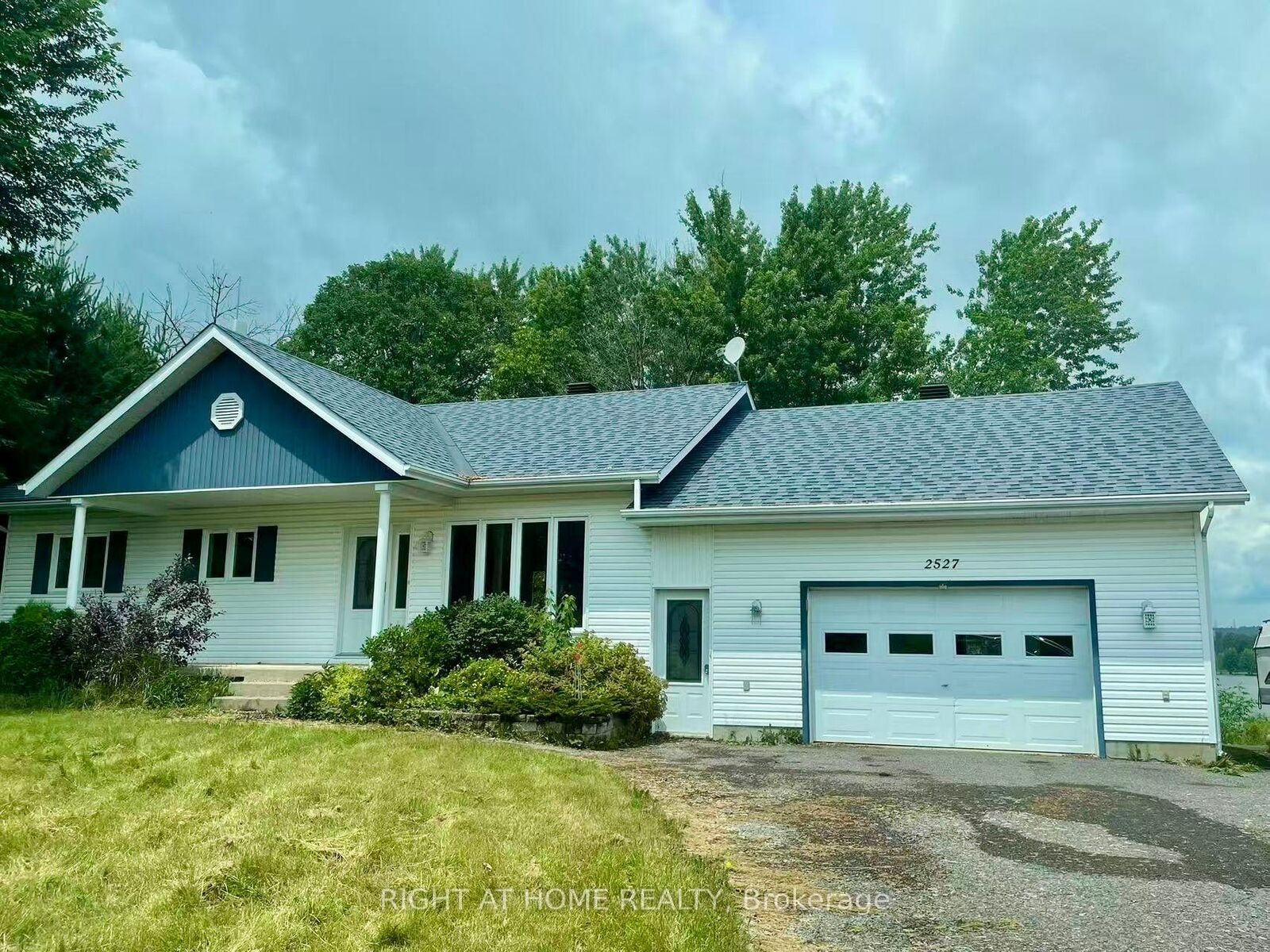 Property Photo: 2527 Concession 1 Road ON K0B 1J0
