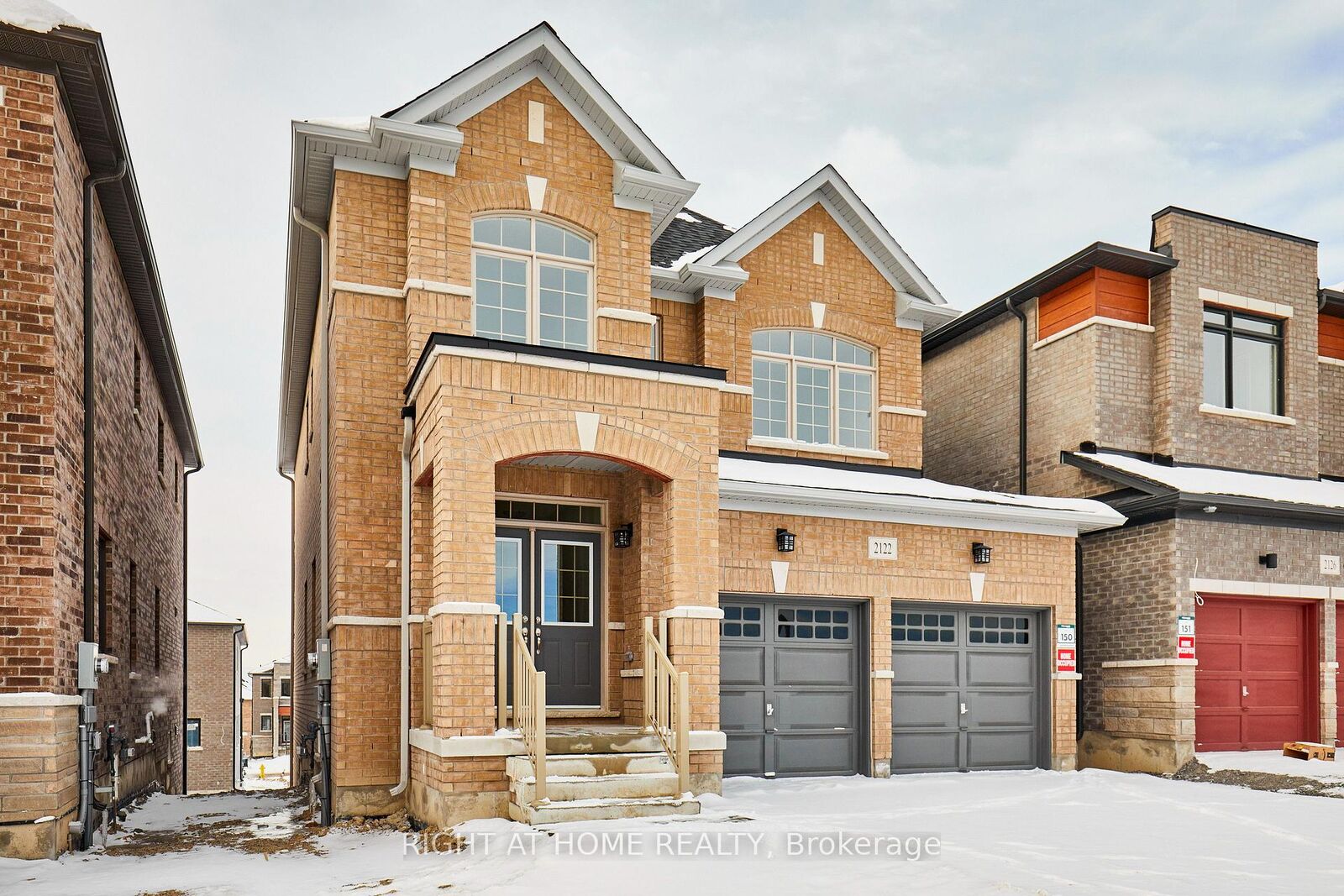 Property Photo: 2122 Cayenne Street Upper Level ON L1L 0W8