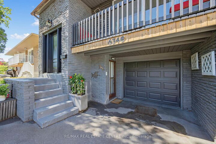 Property Photo: 6348 Atherly Crescent ON L5N 2J2
