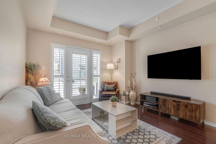 Property Photo:  5150 Winston Churchill Boulevard 101  ON L5M 0P1 
