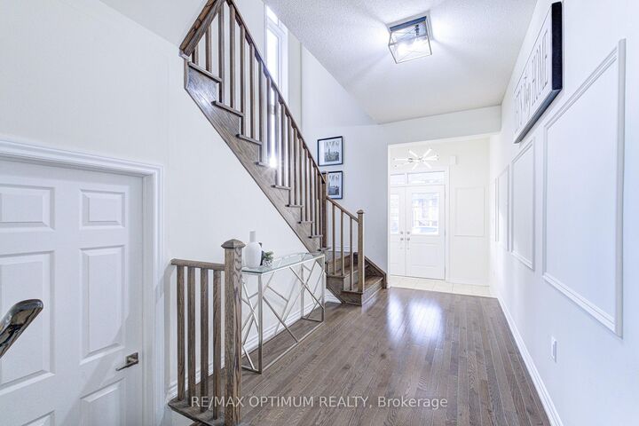 Property Photo:  46 Eastman Drive  ON L6X 5S5 