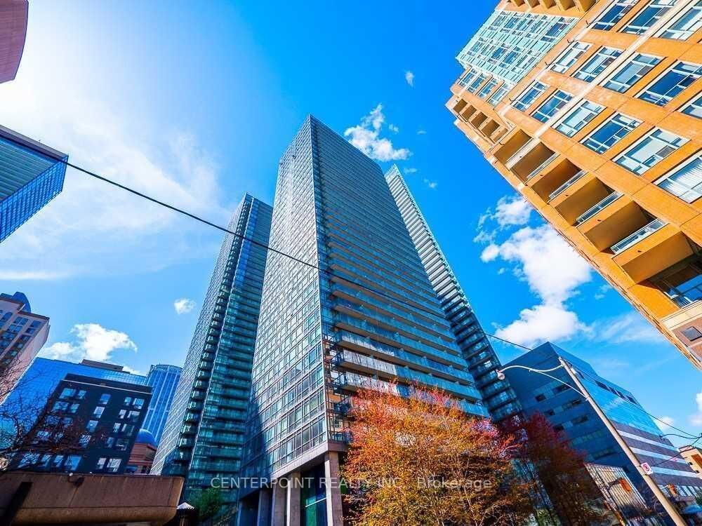 Property Photo:  37 Grosvenor Street 603  ON M4Y 3G5 
