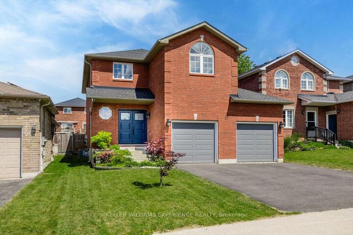 Property Photo: 27 Michelle Drive ON L4N 5Y4