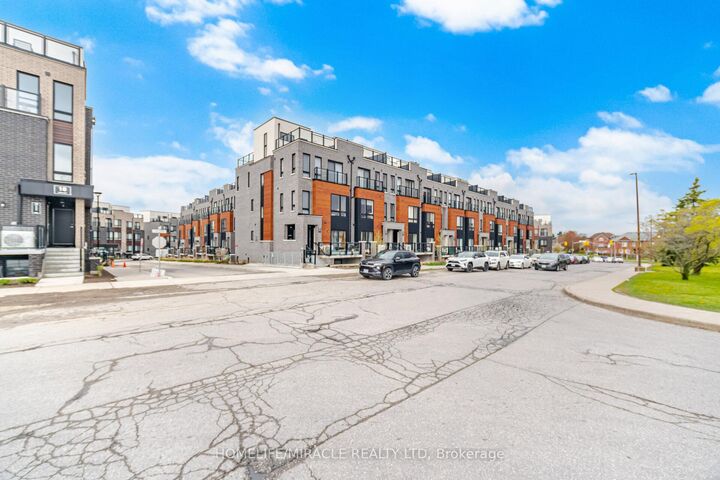 Property Photo: 30 Liben Way 20 ON M1B 0E8