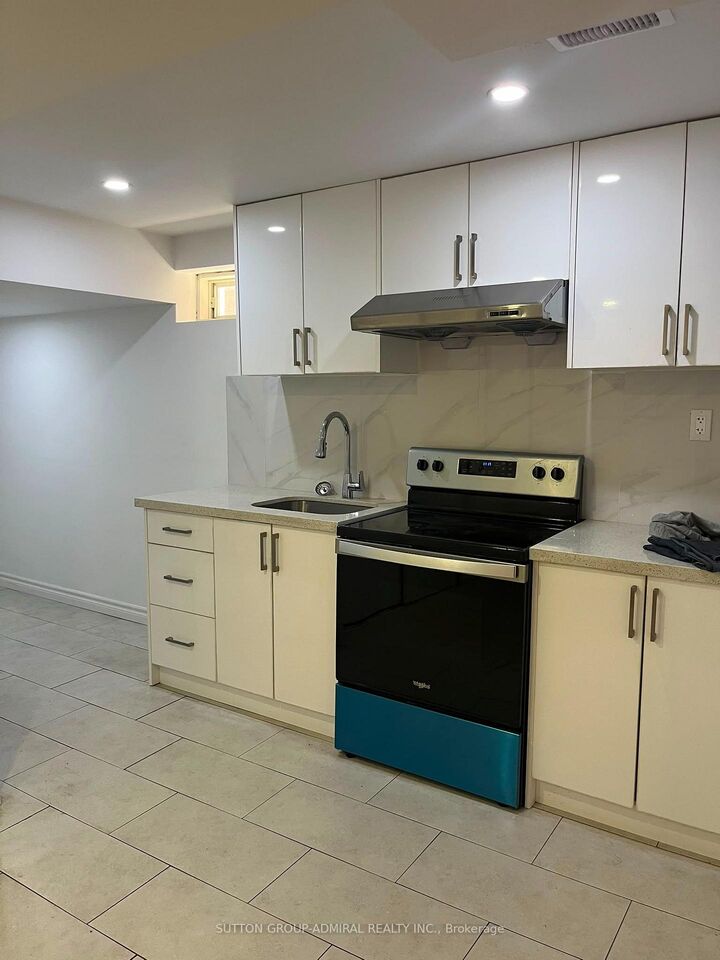 Property Photo:  51 Casabel Drive  ON L6A 3L6 