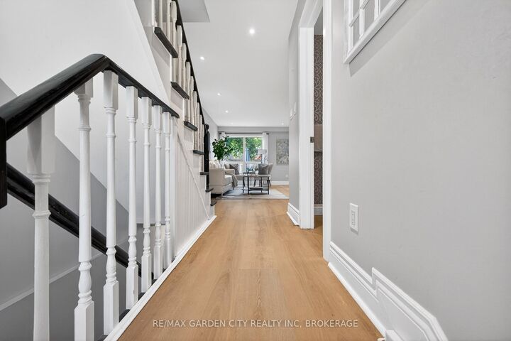 Property Photo: 3008 Palmer Drive 8 ON L7M 1L2