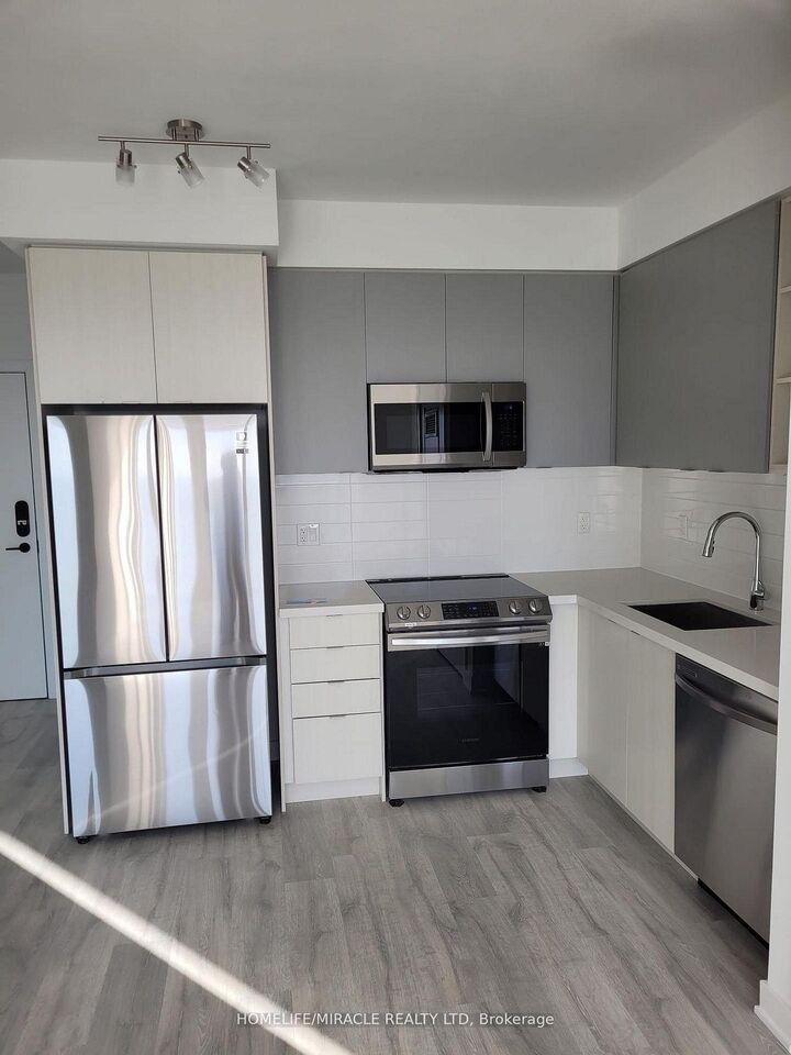 4655 Metcalfe Avenue 1801 — photo 1