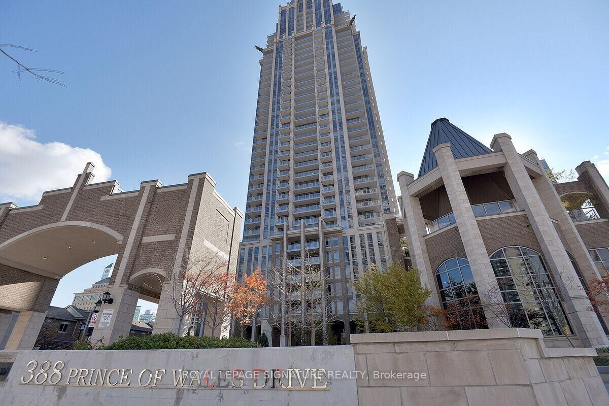 Property Photo:  388 Prince Of Wales Drive 203  ON L5B 0A1 