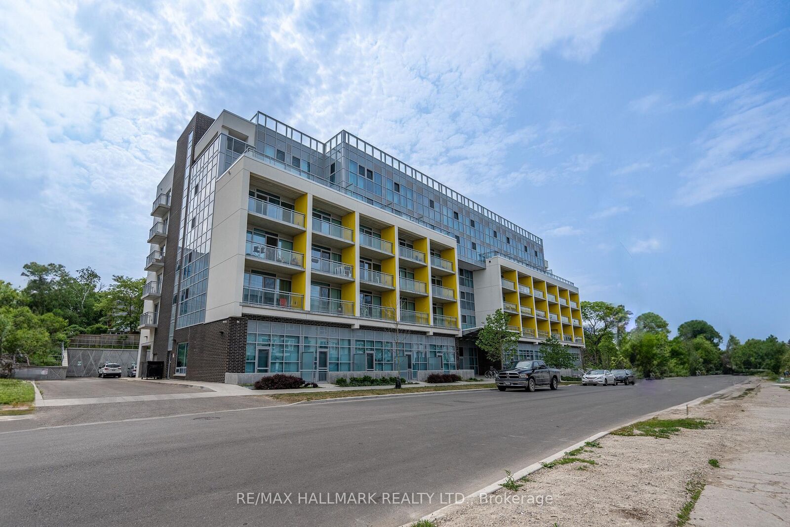 Property Photo: 257 Hemlock Street 309 (Parking Only) ON N2L 0K2